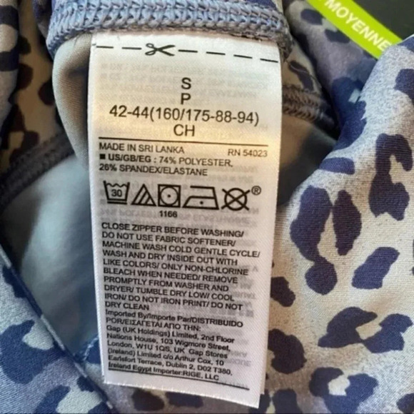 GapFit  Eclipse 7/8 Compression Legging Workout Blue Lilac Leopard Print Small - Picture 10 of 13